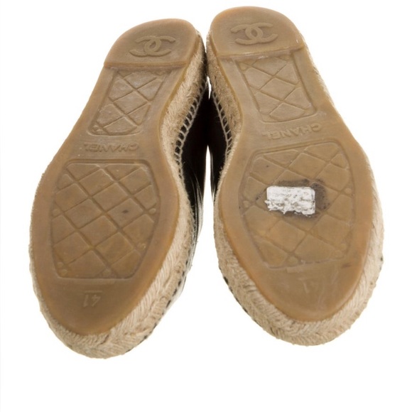 Chanel CC logo black lambskin leather espadrilles in great condition. - Picture 5 of 8